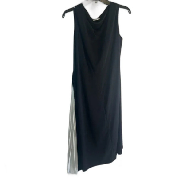 Cato Dress Formal Black w White Pleated Asymmetrical Flare on One Side Sz 14/16W - Picture 11 of 11